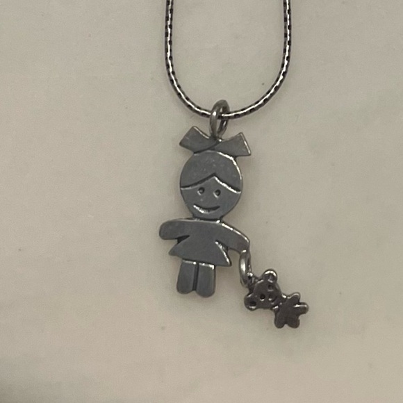 Silpada ‘Little Girl with Teddy Bear’ XOXO Sterling Silver 925 Necklace 15” - Picture 3 of 13